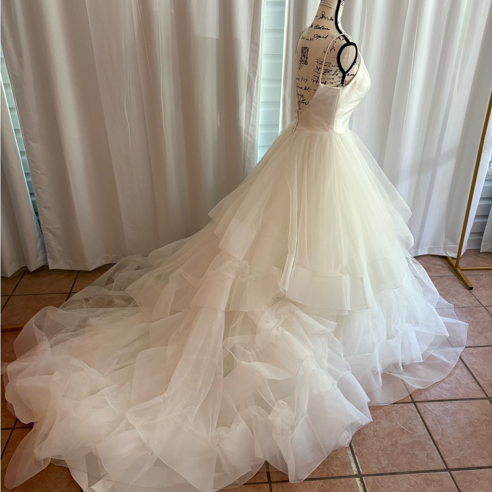 Allure Bridals White Wedding Dress